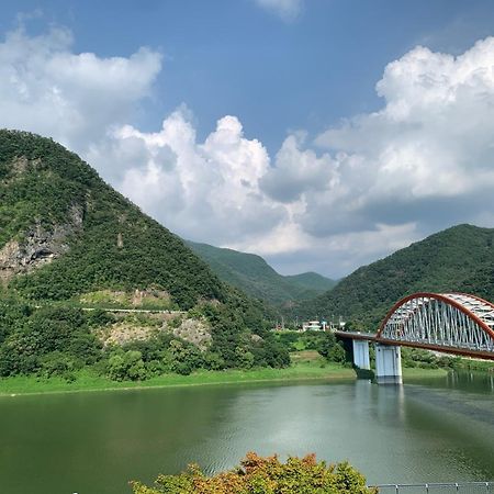 Danyang Rio 127 Guesthouse Экстерьер фото